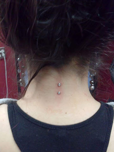 Tattoo Shop «Sinner & Saints Tattoo & Piercing», reviews and photos, 2 W Central Ave, Onset, MA 02558, USA