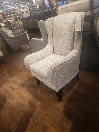 Furniture Store «Living Spaces - San Leandro», reviews and photos, 250 Floresta Blvd, San Leandro, CA 94578, USA