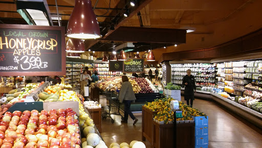 Gourmet Grocery Store «Metropolitan Market», reviews and photos, 2320 42nd Ave SW, Seattle, WA 98116, USA