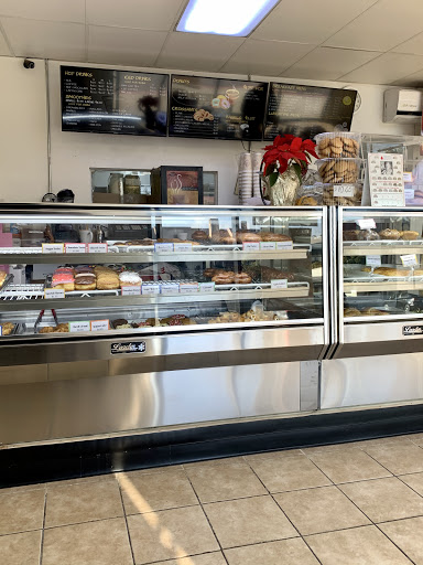 Donut Shop «C & C Donuts», reviews and photos, 1001 W Carson St # C, Torrance, CA 90502, USA