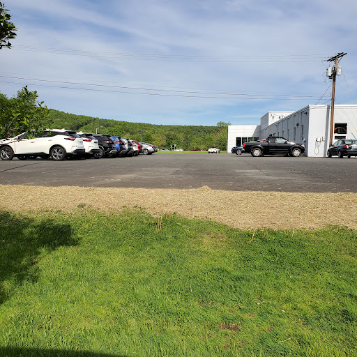 Nissan Dealer «Team Nissan North of NH», reviews and photos, 51 Evans Dr, Lebanon, NH 03766, USA