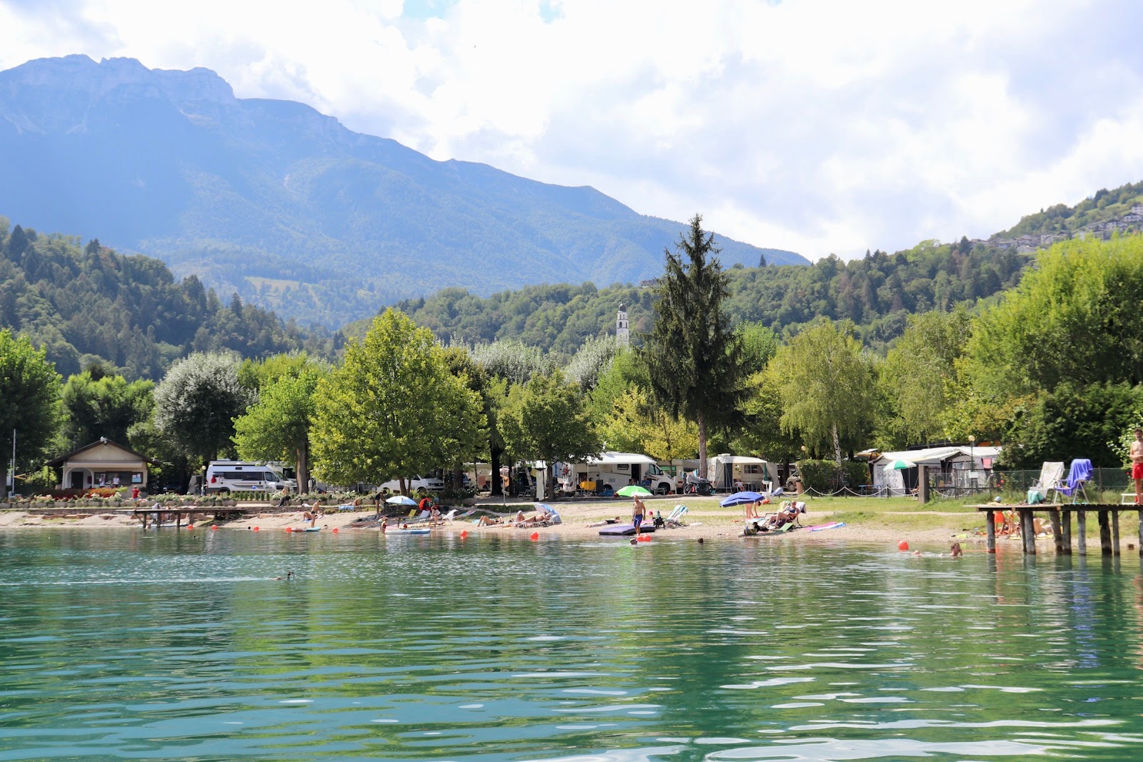 Penisola Verde Beach'in fotoğrafı ve güzel manzarası