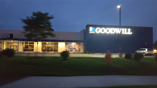 Thrift Store «Goodwill Industries of the Chesapeake, Inc.», reviews and photos