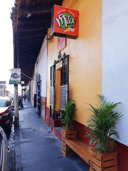 Cafeteria y Taqueria Mike - Jiménez del Campillo 34, Centro, 91500 Coatepec, Ver., Mexico