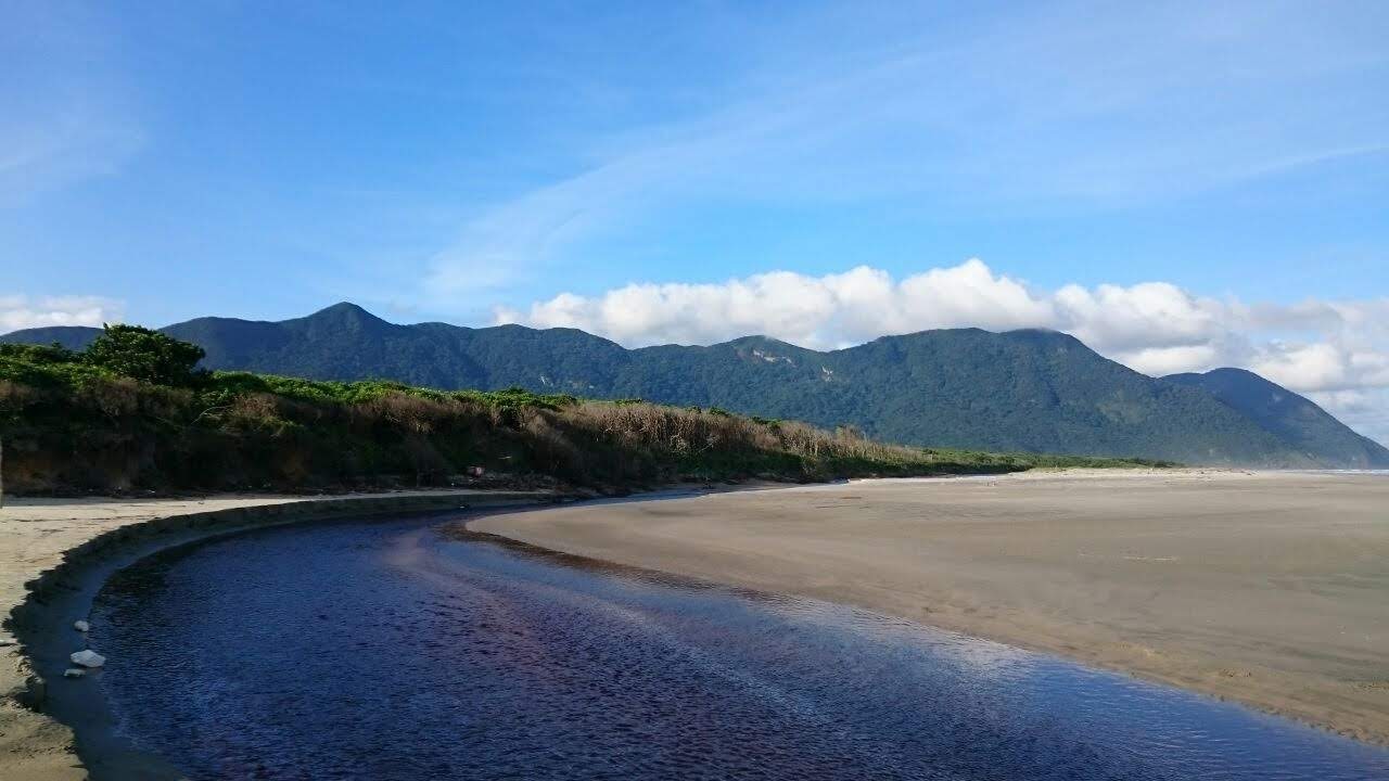 Photo of Juréia Beach with long straight shore
