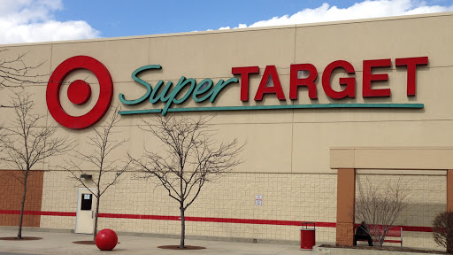 Department Store «Target», reviews and photos, 800 Broadview Village Sq, Broadview, IL 60155, USA