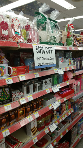 Shopping Mall «North Point Centre», reviews and photos, 320 Bay St, San Francisco, CA 94133, USA