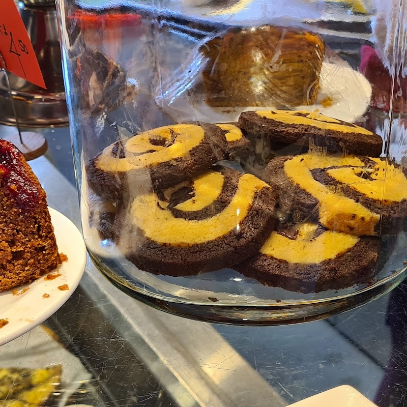 The London Review Cake Shop