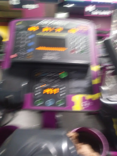 Gym «Planet Fitness», reviews and photos, 329 Wyckoff Ave, Ridgewood, NY 11385, USA