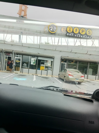 Dry Cleaner «ZIPS Dry Cleaners», reviews and photos, 8805 Annapolis Rd, Lanham, MD 20706, USA