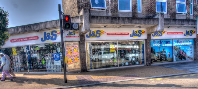 J&S Accessories Ltd - Eltham - Motorcycle dealer