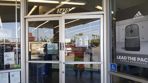 Sporting Goods Store «Big 5 Sporting Goods», reviews and photos, 3420 Arden Way, Sacramento, CA 95825, USA
