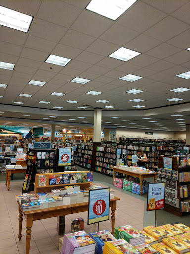 Book Store «Barnes & Noble», reviews and photos, 2720 Towne Dr, Beavercreek, OH 45431, USA