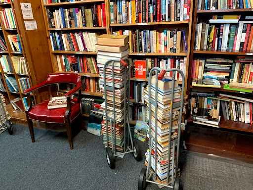 Used Book Store «Atlanta Vintage Books», reviews and photos, 3660 Clairmont Rd, Atlanta, GA 30341, USA