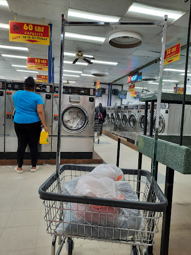 Laundromat «Laundry World», reviews and photos, 7125 Baltimore Ave, College Park, MD 20740, USA