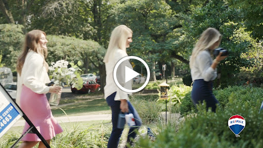 Real Estate Agency «RE/MAX Ames Jennings Real Estate Team», reviews and photos, 1606 S Duff Ave #100, Ames, IA 50010, USA