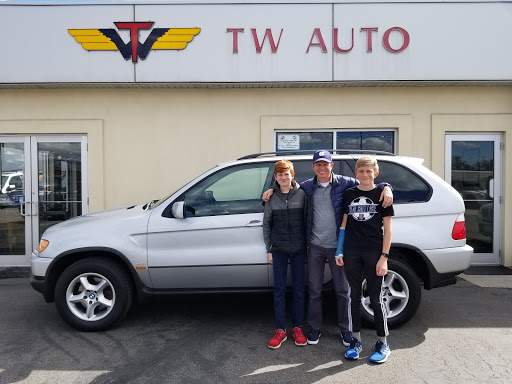 Used Car Dealer «T W Auto Sales and Service», reviews and photos, 4420 State St, Murray, UT 84107, USA