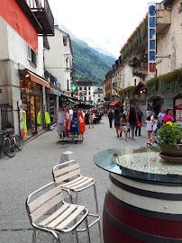 Atmosphère du Restaurant Le Bistrot des Sports à Chamonix-Mont-Blanc - n°2