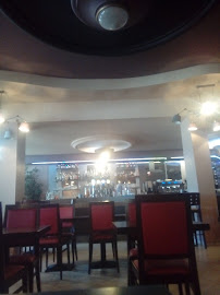 Atmosphère du Restaurant Grand Café Le Tortoni à Villeneuve-sur-Lot - n°9