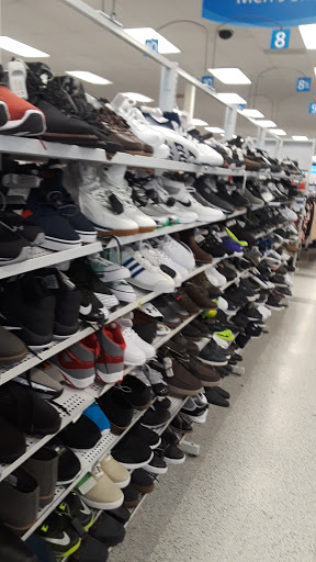 Clothing Store «Ross Dress for Less», reviews and photos, 7612 Denton Hwy, Watauga, TX 76148, USA