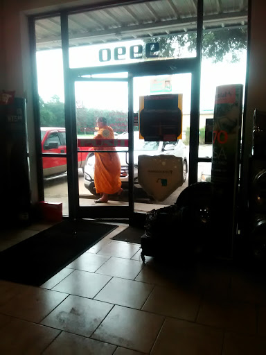 Auto Repair Shop «Fisher Tire & Service», reviews and photos, 9990 Pensacola Blvd, Pensacola, FL 32534, USA