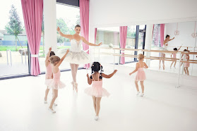 Beauballet - International School De Ballet