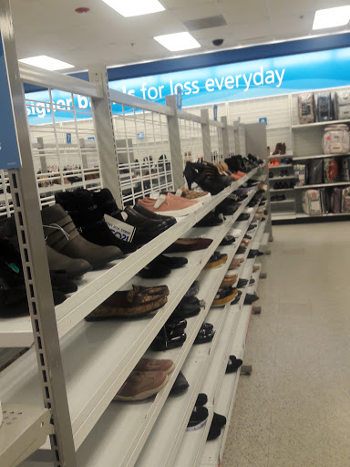 Clothing Store «Ross Dress for Less», reviews and photos, 118 Pavilion Pkwy, Fayetteville, GA 30214, USA