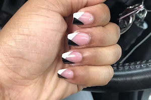 Nail Avenue image