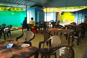 Kuttompuram Toddy Shop image