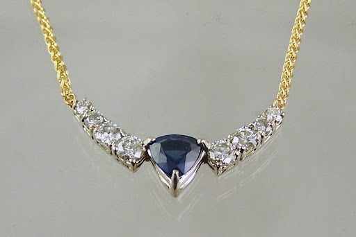 Jewelry Designer «Jerry Lindsey Custom Jewelry», reviews and photos, 625 Bakers Bridge Ave #104, Franklin, TN 37067, USA