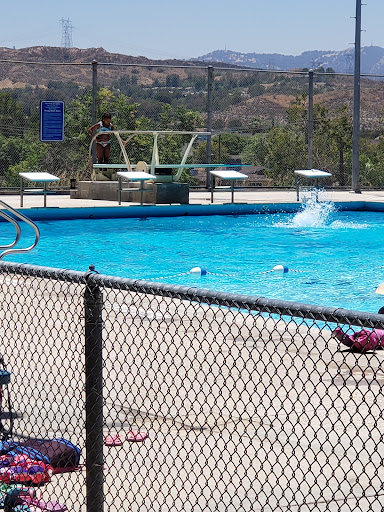 North Oaks Community Pool