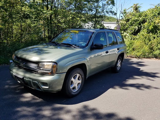 Used Car Dealer «MIDTOWN MOTORS LLC», reviews and photos, 4 Liesl Ln, Branford, CT 06405, USA