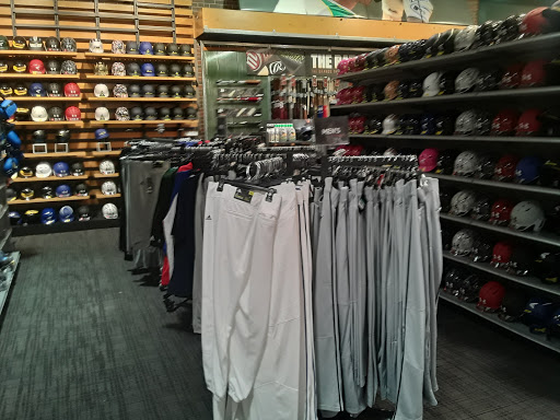 DICK'S Sporting Goods