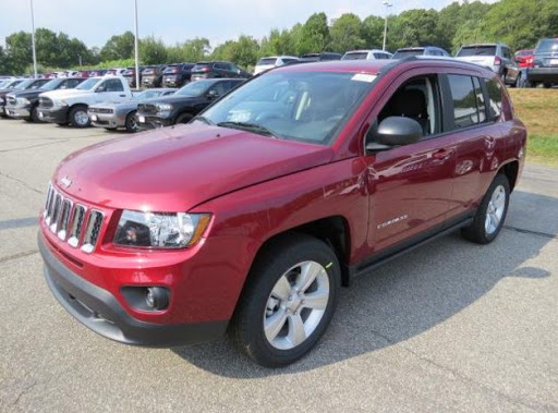 Jeep Dealer «Troiano Chrysler Jeep Dodge», reviews and photos, 435 S Main St, Colchester, CT 06415, USA