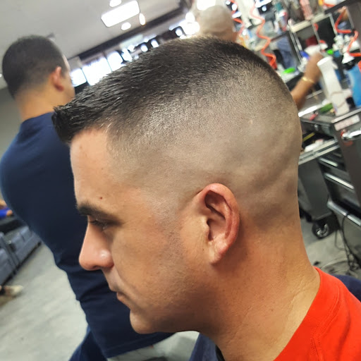 Barber Shop «Option 1 Barber Shop», reviews and photos, 5537 Sheldon Rd, Tampa, FL 33615, USA