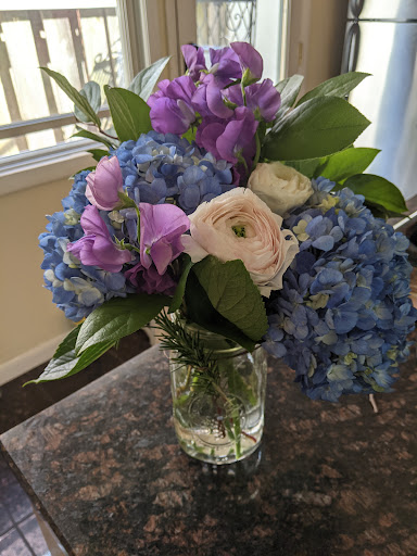 Florist «Pure Design», reviews and photos, 500 S 22nd St, Philadelphia, PA 19146, USA