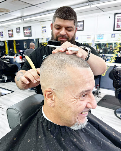 Barber Shop «His City Barber Shop», reviews and photos, 9151 Taft St, Pembroke Pines, FL 33024, USA