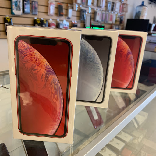 Cell Phone Store «Ace Wireless», reviews and photos, 422 E Derby Ave, Auburndale, FL 33823, USA