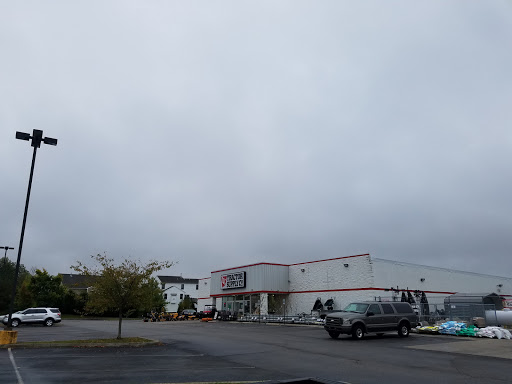 Home Improvement Store «Tractor Supply Co.», reviews and photos, 2003 Priest Dr, La Grange, KY 40031, USA