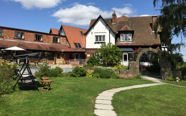 St Johns House Care Home - Retirement home