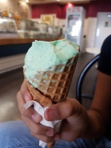 Ice Cream Shop «Marble Slab Creamery», reviews and photos, 1334 N Ed Carey Dr, Harlingen, TX 78550, USA