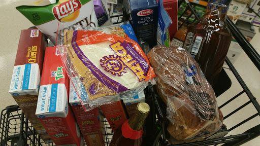 Grocery Store «Jewel-Osco», reviews and photos, 1600 Deerfield Rd, Highland Park, IL 60035, USA