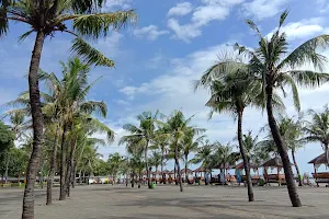Pantai Akkarena image