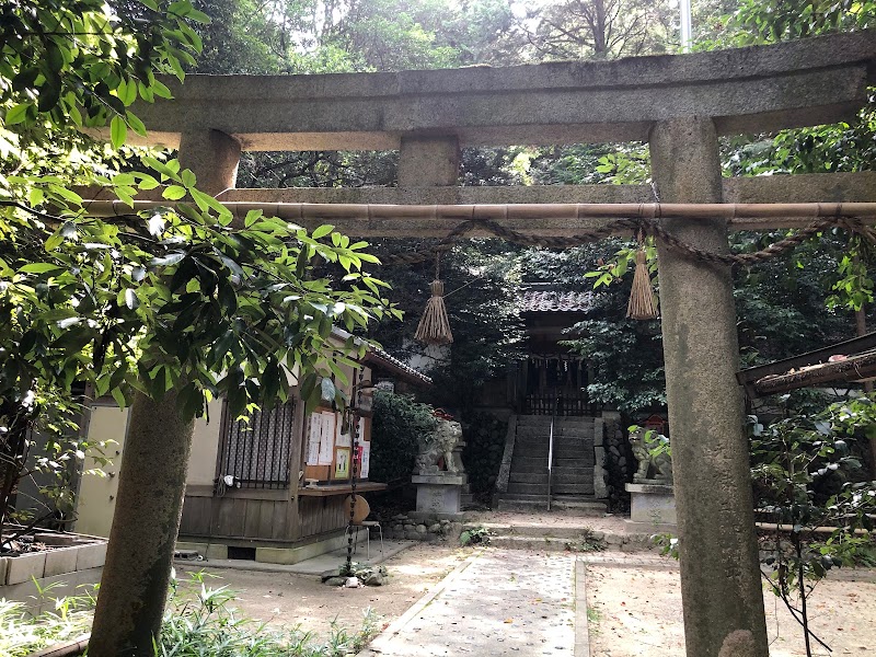 春日神社(彼方春日神社)