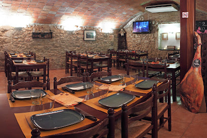 Restaurant El Corral de Llers - Carreró Ramal, 4, 17730 Llers, Girona, Spain