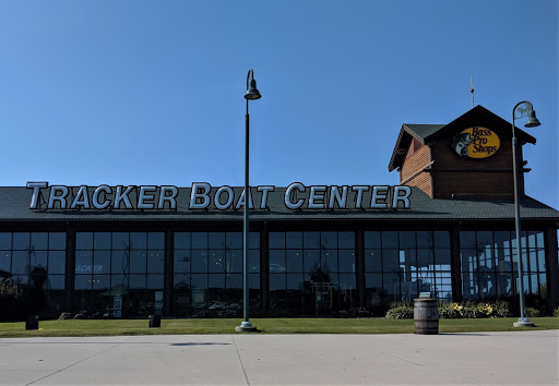 Sporting Goods Store «Bass Pro Shops», reviews and photos, 1000 Bass Pro Dr NW, Altoona, IA 50009, USA