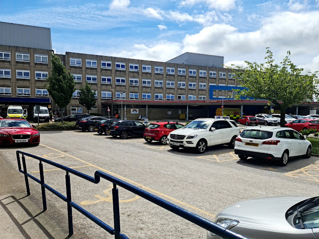 Reviews of Warrington Hospital in Warrington - Hospital