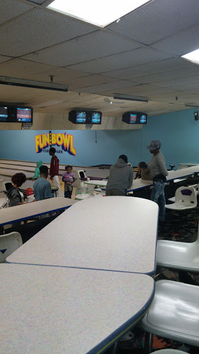 Bowling Alley «Funtime Bowl Forest Park», reviews and photos, 4839 Jonesboro Rd, Forest Park, GA 30297, USA