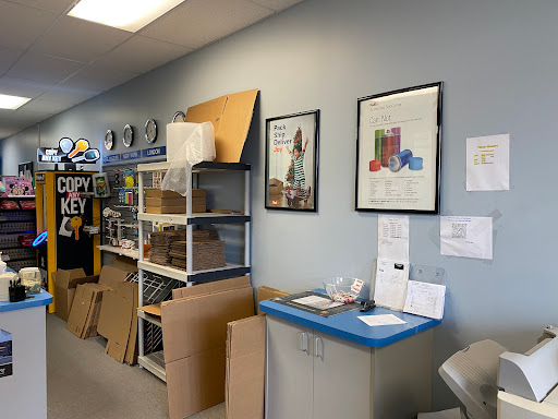 Shipping and Mailing Service «POSTAL MASTERS», reviews and photos, 43150 Broadlands Center Plaza #152, Ashburn, VA 20148, USA