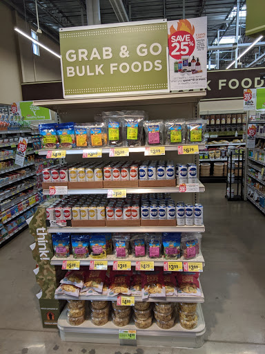 Grocery Store «H-E-B Grocery», reviews and photos, 407 S Adams St, Fredericksburg, TX 78624, USA